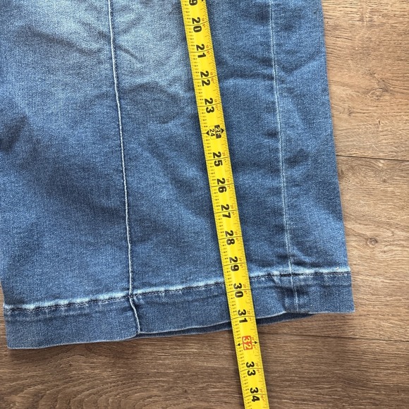 Lane Bryant Signature Fit Wide Leg Mid Rise Center Stitch Jeans Blue Denim Sz 14 - Picture 6 of 12